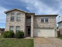 Building Photo - 4612 Bellcrest Dr