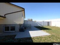 Building Photo - Renovated Duplex in Salt Lake City - GREAT...