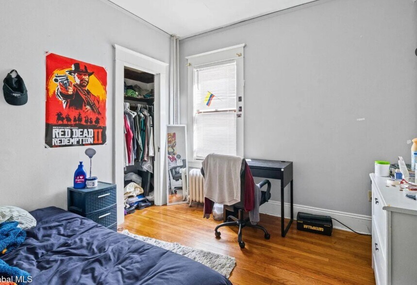 Building Photo - 569 Washington Ave