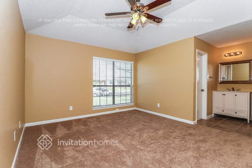 Building Photo - 2506 Neal Dr