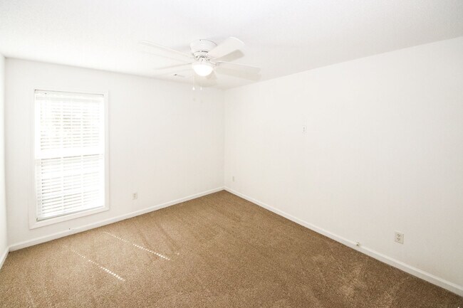 Building Photo - 6155 Dodson Rd