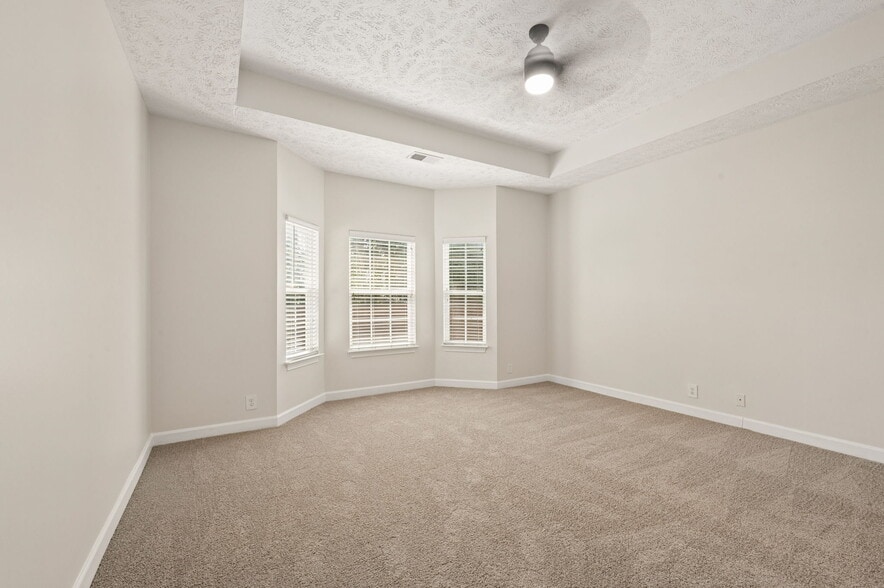 Building Photo - 2741 Rosedale Pl