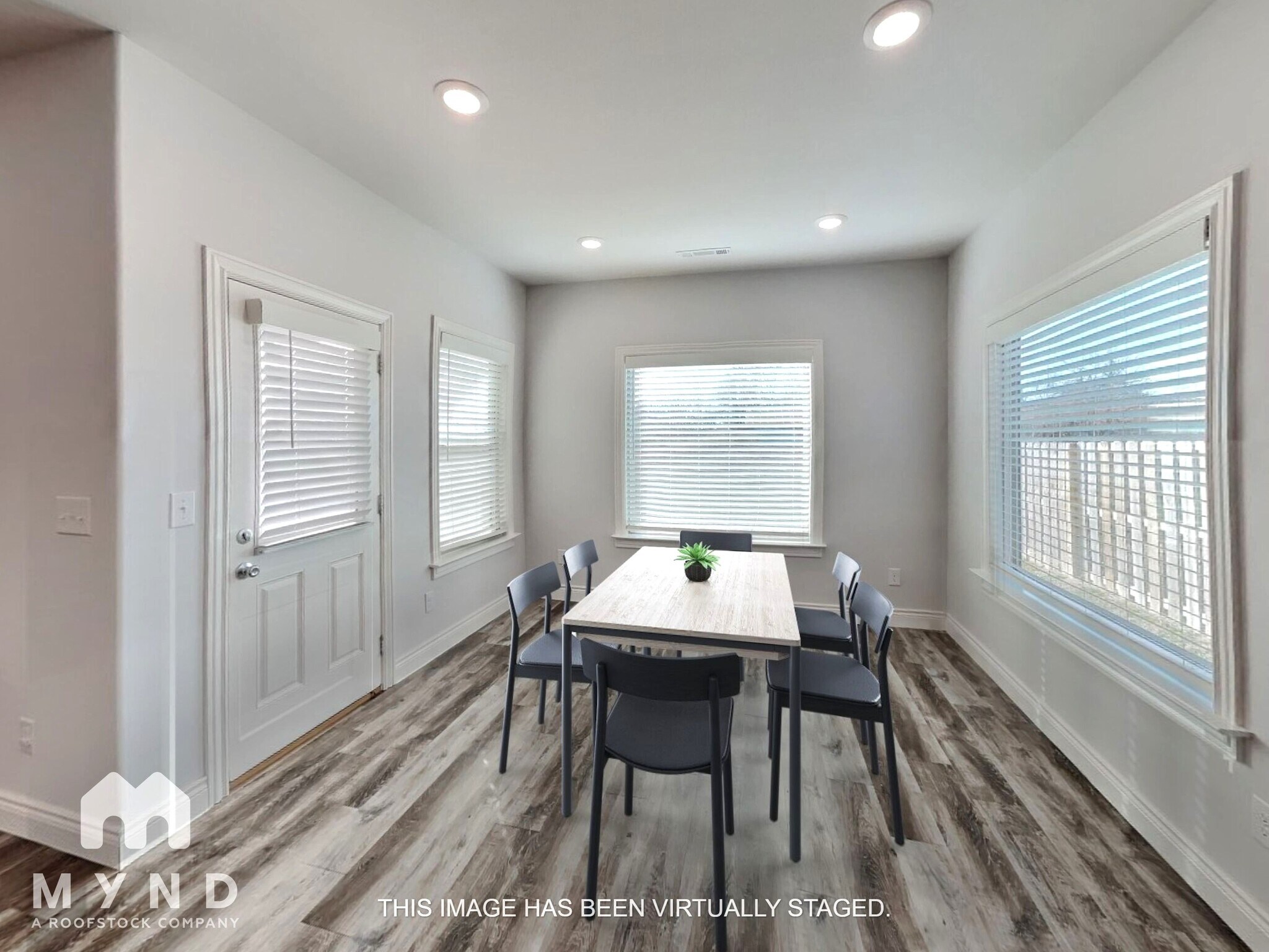 Building Photo - 1021 Pebble Pass