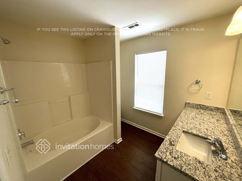 Building Photo - 711 Wilderness Trail Dr