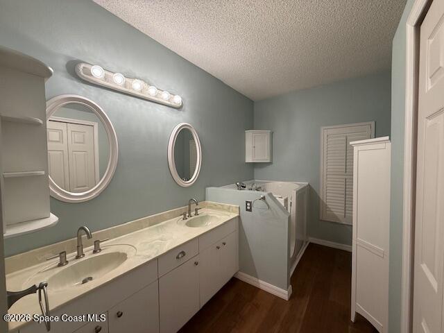 Building Photo - 6731 Opal Ave