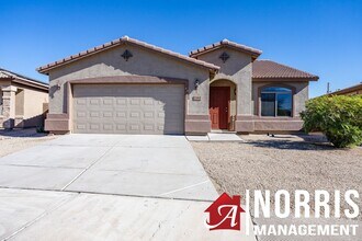 Building Photo - Great Home in a Great Location