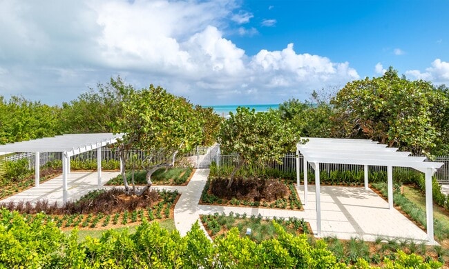 Building Photo - 199 Ocean Ln Dr