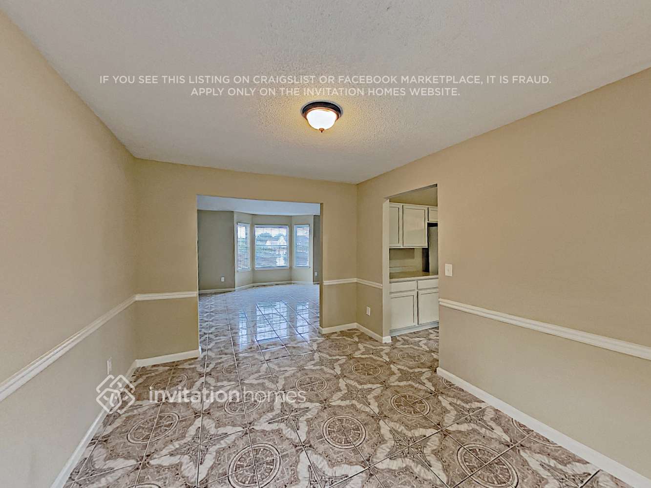 Building Photo - 3539 Riverview Club Dr