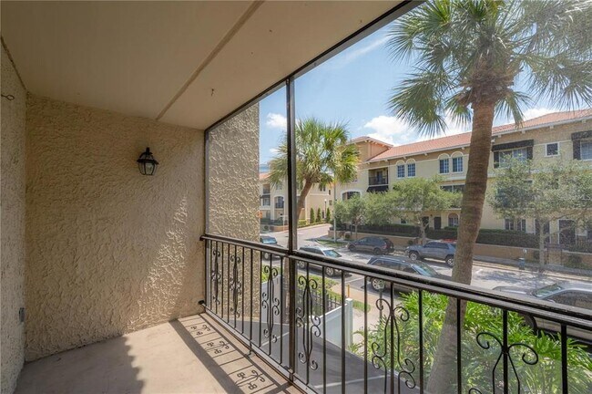 Building Photo - 107 S Obrien St
