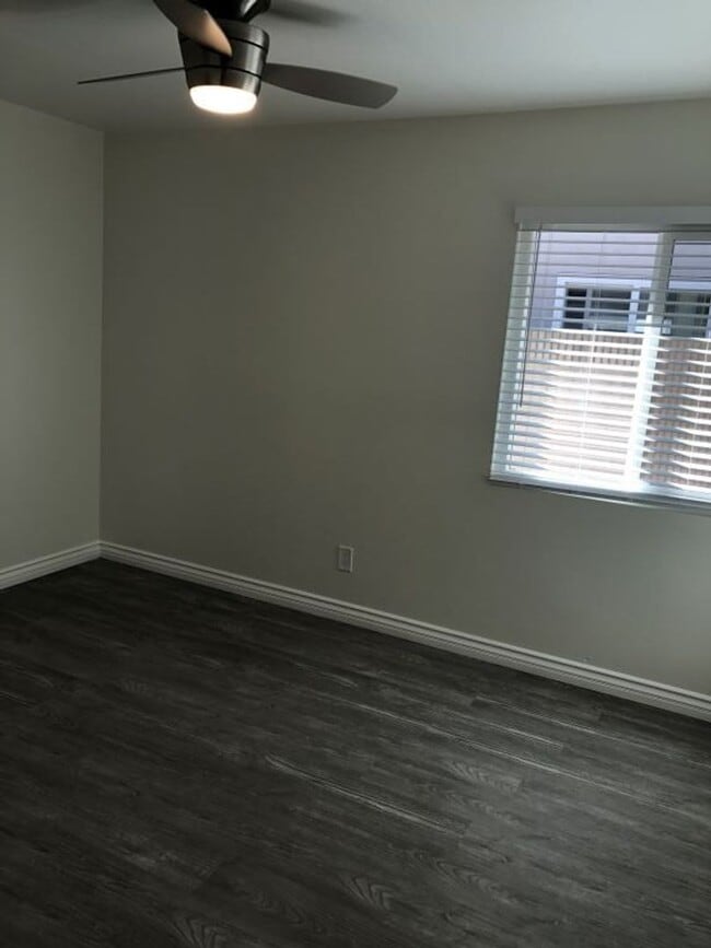 Building Photo - 1930 E Kirkwood Ave