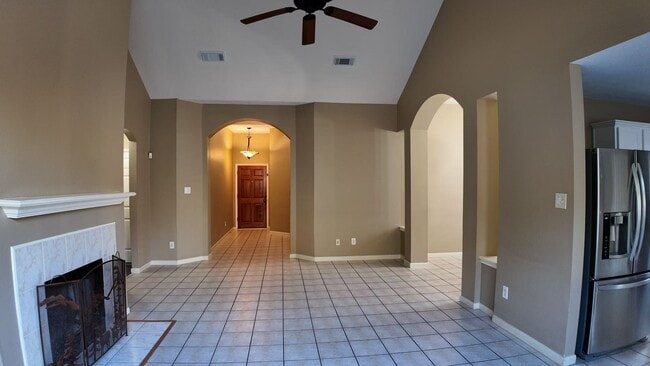 Building Photo - 2919 Foxden Dr