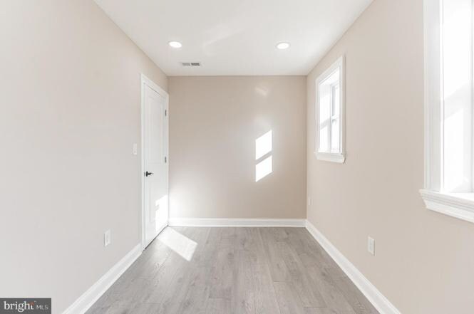 Building Photo - 1828 Hoffman St