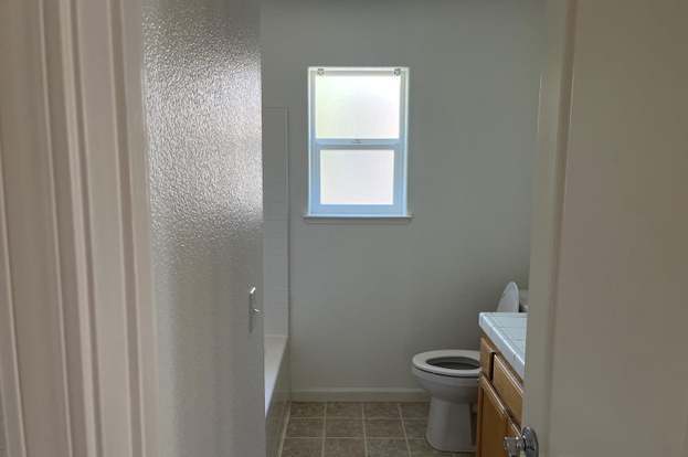Building Photo - 153 Highlands Ct