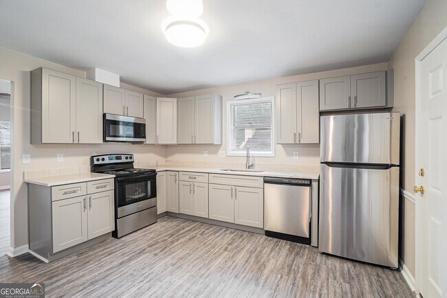 Building Photo - 1238 McPherson Ln