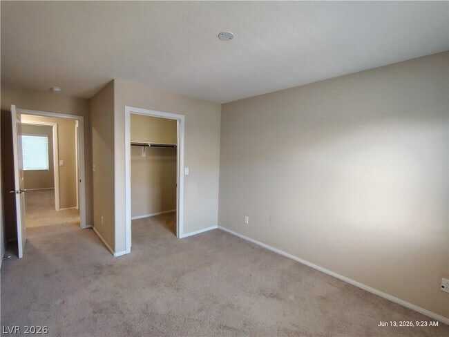 Building Photo - 9626 Abbey Pond Ave