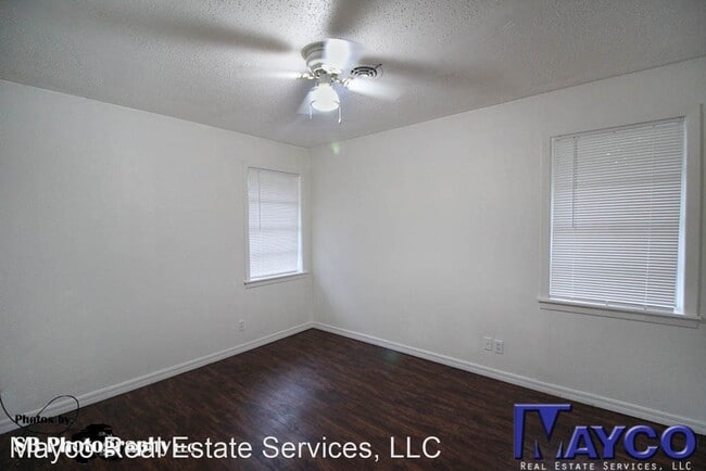 Building Photo - 3 br, 1 bath House - 6325 Timberman Pl.