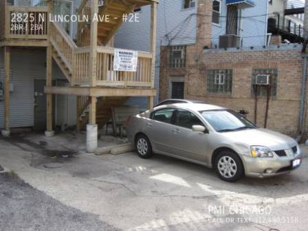 Building Photo - 2825 N Lincoln Ave