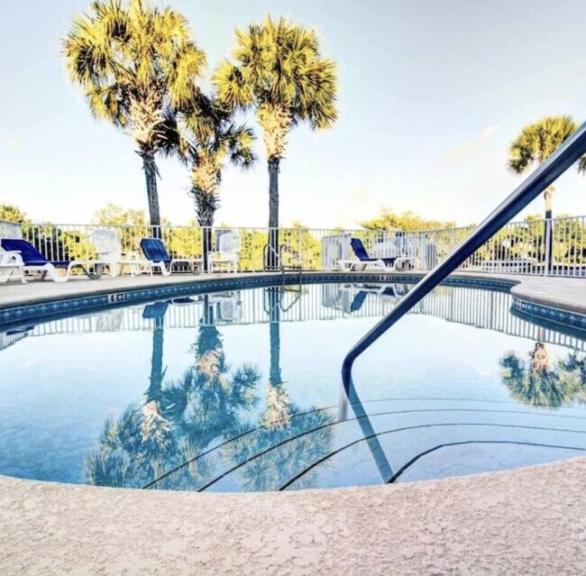 Building Photo - 25 Seabreeze Trail