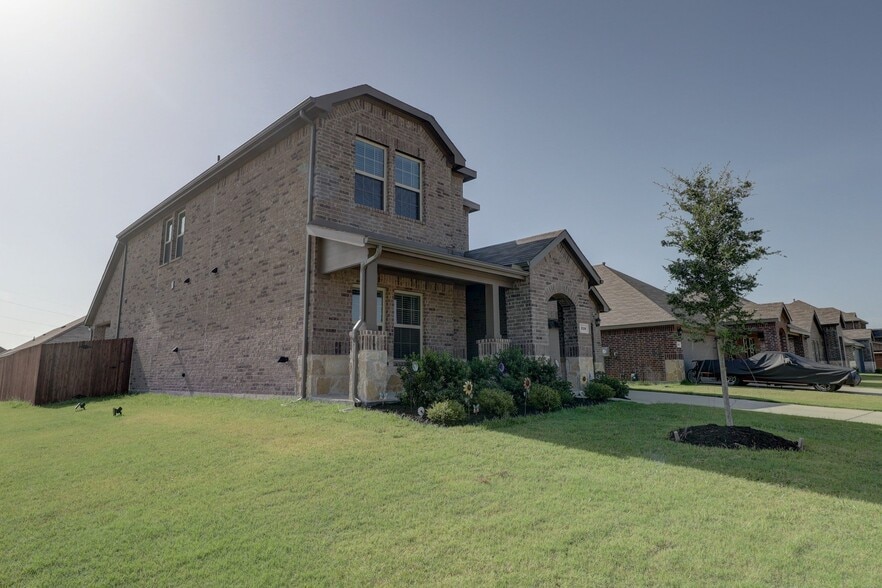 Building Photo - 218 Alice Spgs Ln