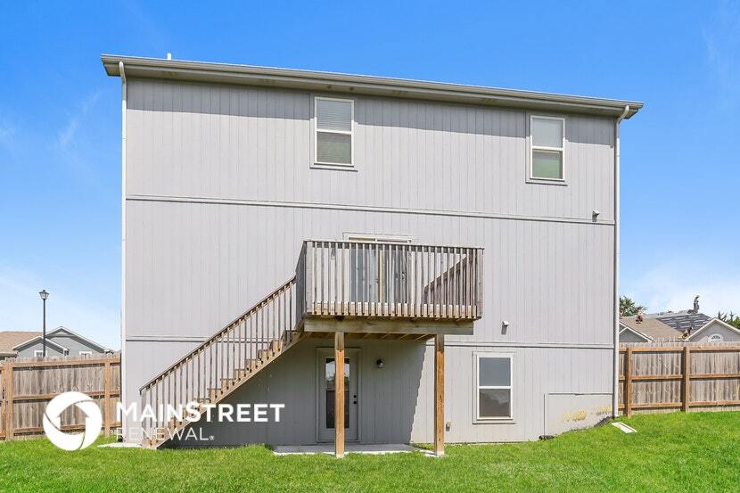 Building Photo - 9924 Webster Cir