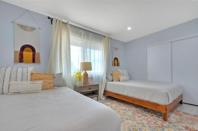 Building Photo - Fully Furnished Home in Joshua Tree