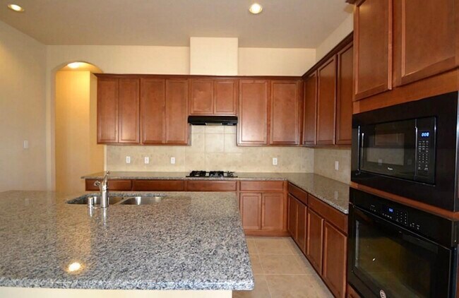 Building Photo - 7026 Belle Meadow Ln