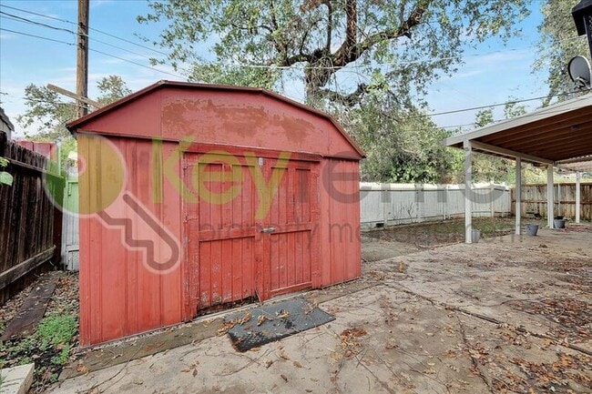 Building Photo - 3237 Irvindale Way