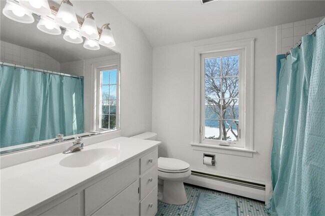 Building Photo - 1191 N MAIN Rd