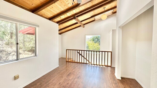 Building Photo - Nicely Updated Country Two-Story Home in t...