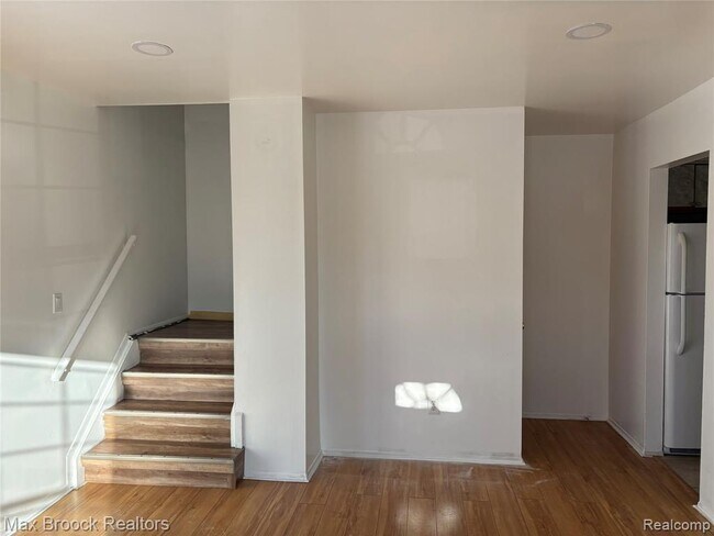 Building Photo - 35314 Tall Oaks Dr