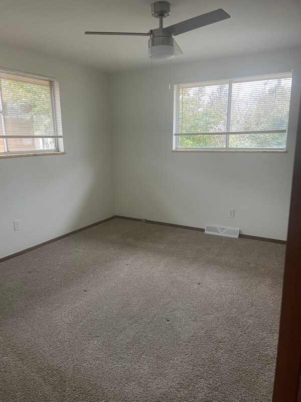 Building Photo - 3501 Butternut Dr