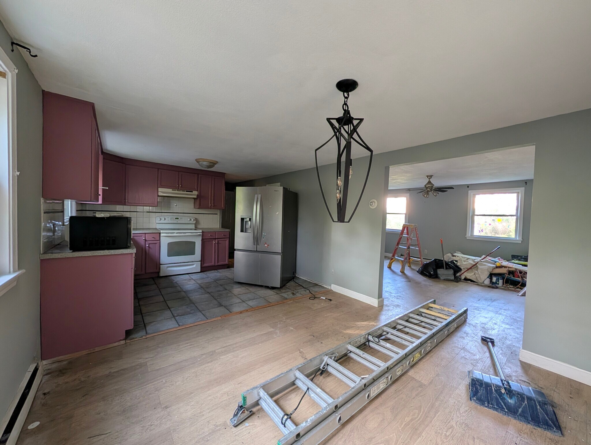 Building Photo - 3 Dragon Court Cir