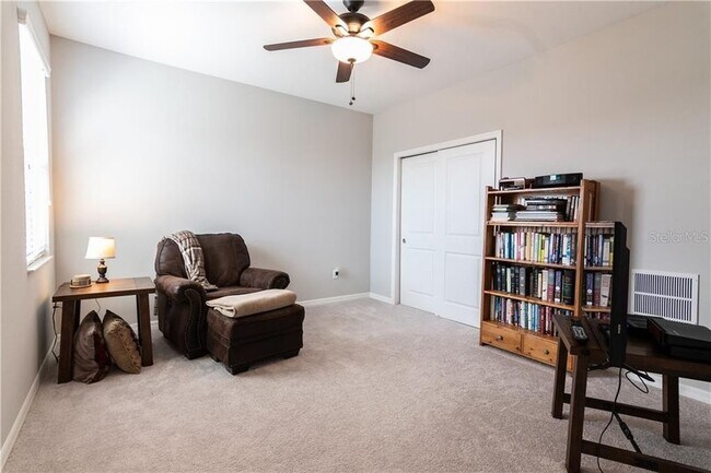 Building Photo - 5711 Colony Glen Rd