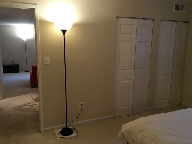 Building Photo - 7328 Lee Hwy