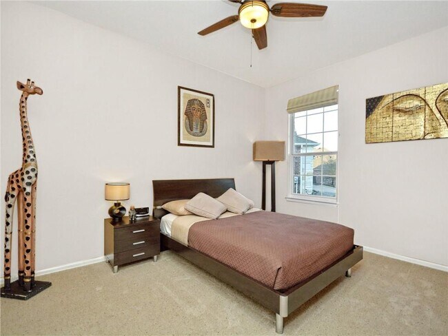 Building Photo - 208 Raindance Cove