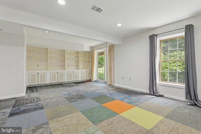 Building Photo - 20 Wilkinson Way