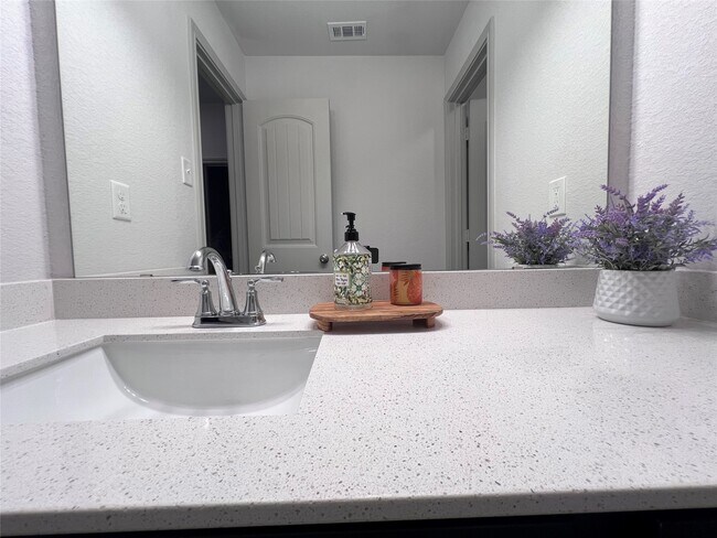 Building Photo - 7971 Tuscan Cypress Dr