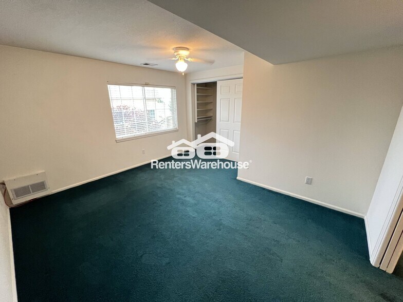 Building Photo - 9147 Woodland Dr