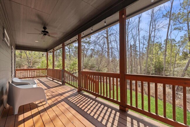 Building Photo - 107 Keamuku Ct