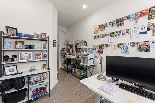 Building Photo - 1939 Shallow Canyon Ln