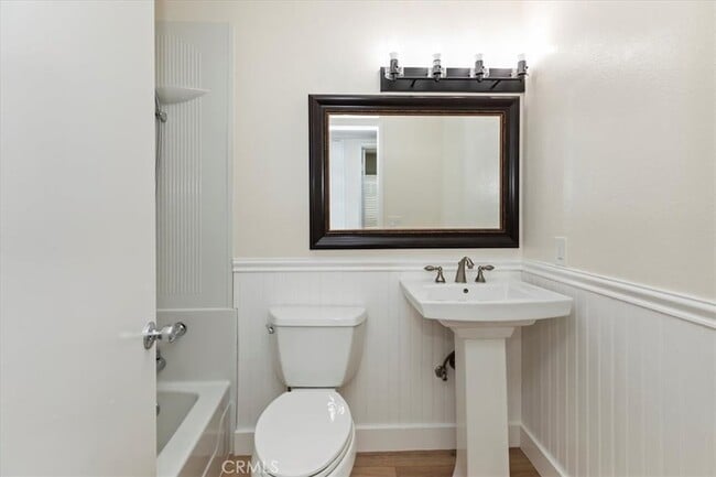 Building Photo - 14941 Doheny Cir