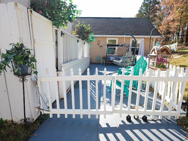 Building Photo - 2171 Weatherstone Cir SE