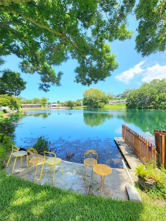 Building Photo - 11645 Oxford St