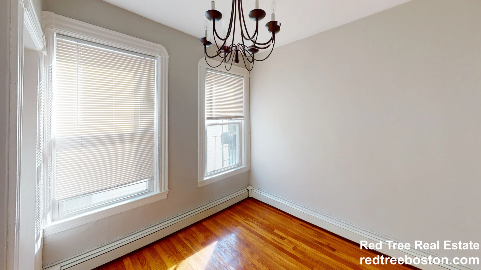 Apt 2 - 560 Green St