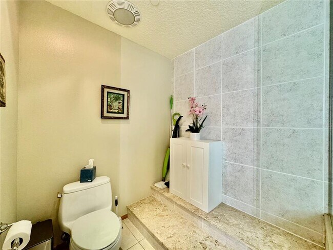 Building Photo - 101 Palm Harbor Pkwy