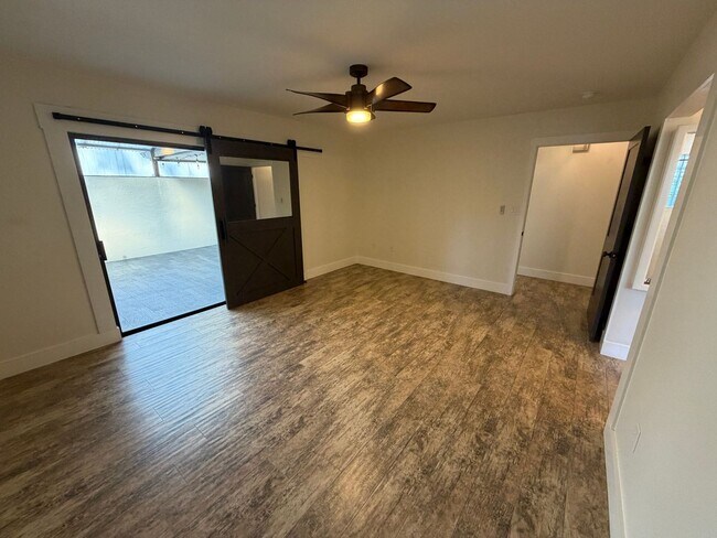 Building Photo - 6 Forest Ln