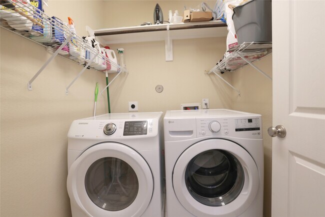 Building Photo - 17203 Fable Springs Ln