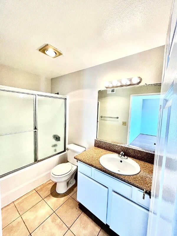 Building Photo - 625 E Palm Ave