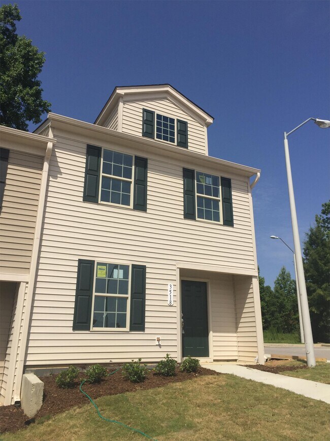 Building Photo - 3541 Aldie Ct