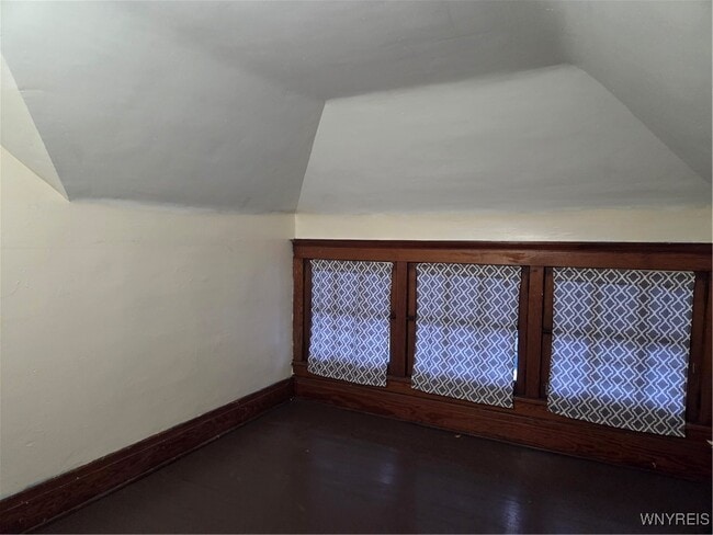 Building Photo - 168 Rodney Ave